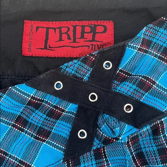 Tripp NYC BONDAGE Reversible Plaid Pleated Mini Skirt - Picture 4 of 9